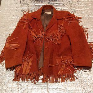 See video Vintage Custom Tailored By Jerrys Leather Goods Suede Fringe Jacket